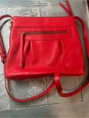 American Leather Company Red Crossbody Bag - Sleek Everyday Style